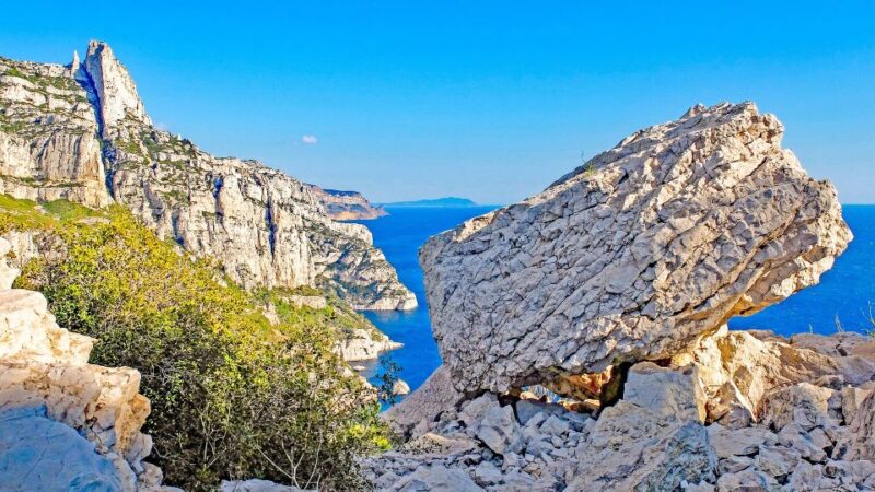 Marseille: Calanques National Park Guided Hike With Picnic - Key Points