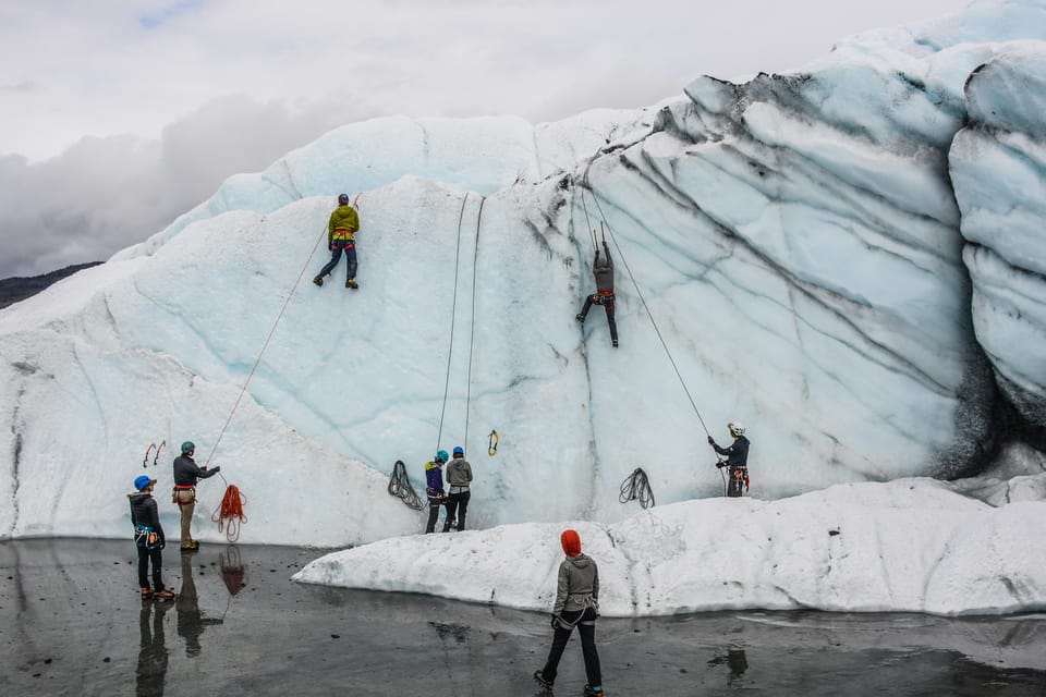 MATANUSKA GLACIER: BACKCOUNTRY ICE CLIMB - Key Points