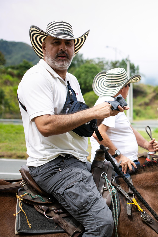 Medellin: Coffee Tour, Horseback Arrival, and Sugar Cane - Key Points