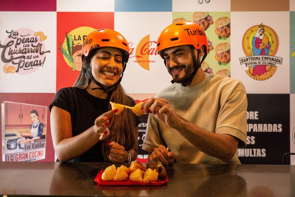 Medellín: E-bike and Foodie Tour - Key Points