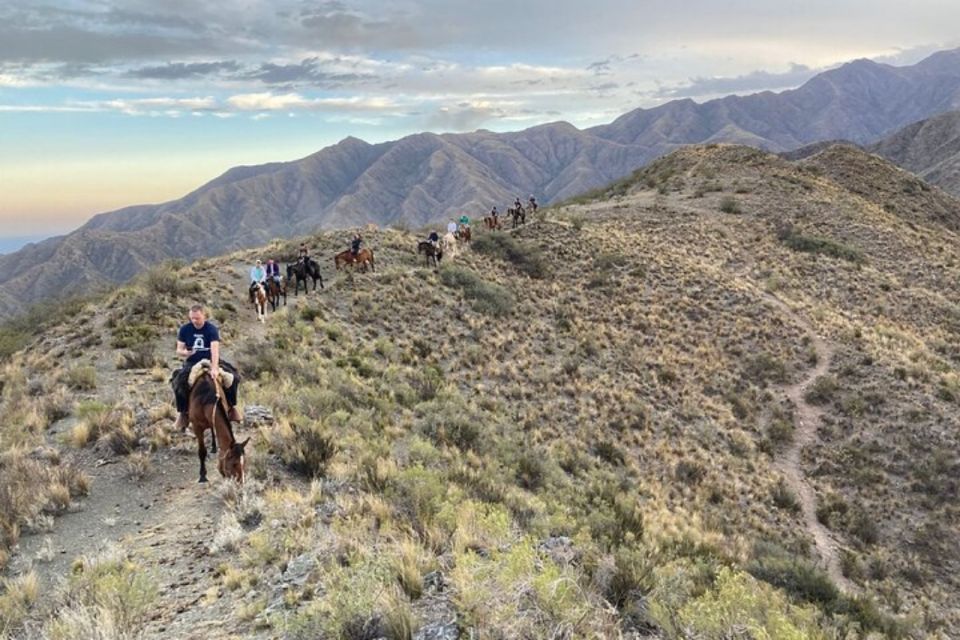 Mendoza: Sunset Horse Back Riding in the Mountains and BBQ - Key Points