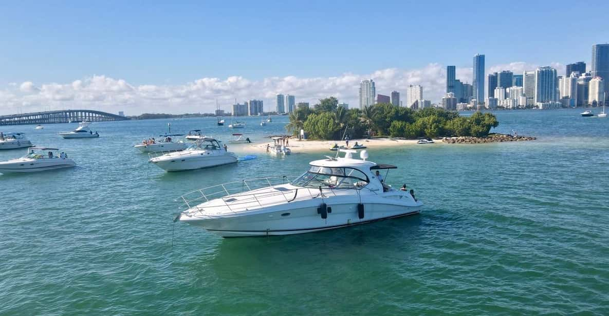 Miami: Private Yacht Charter With Drinks - Key Points