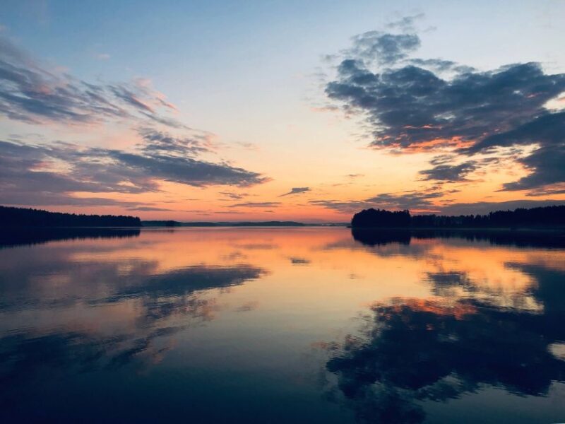 Midnight Sun Hike to the Shores of Lake Inari - Key Points