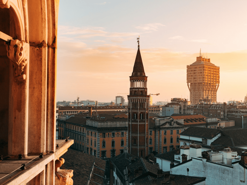 Milan in a Nutshell a Self-Guided Audio Tour in English - Key Points