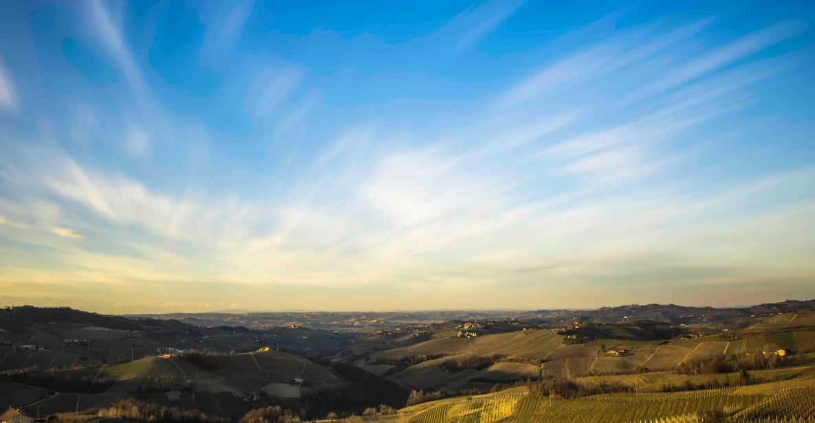 Monforte Dalba: Jacuzzi Ritual With Wine Tasting - Key Points