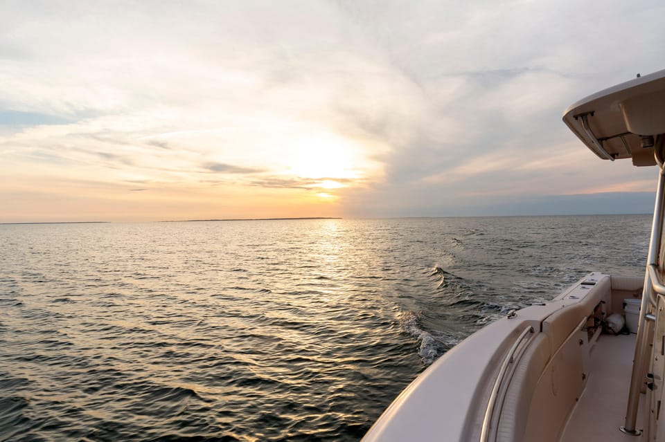 Montauk: Discover the East Ends Best Sunset Cruise - Key Points