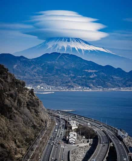 Mt Fuji Day Tour by Car With English Speaking Driver Guide - Key Points