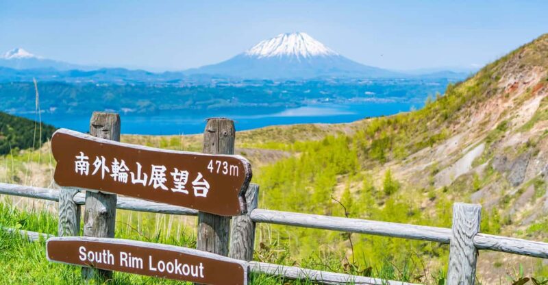 Mt. Usu: Hike to the Crater and See the Stunning Lake Toya! - Overview of Mt. Usu