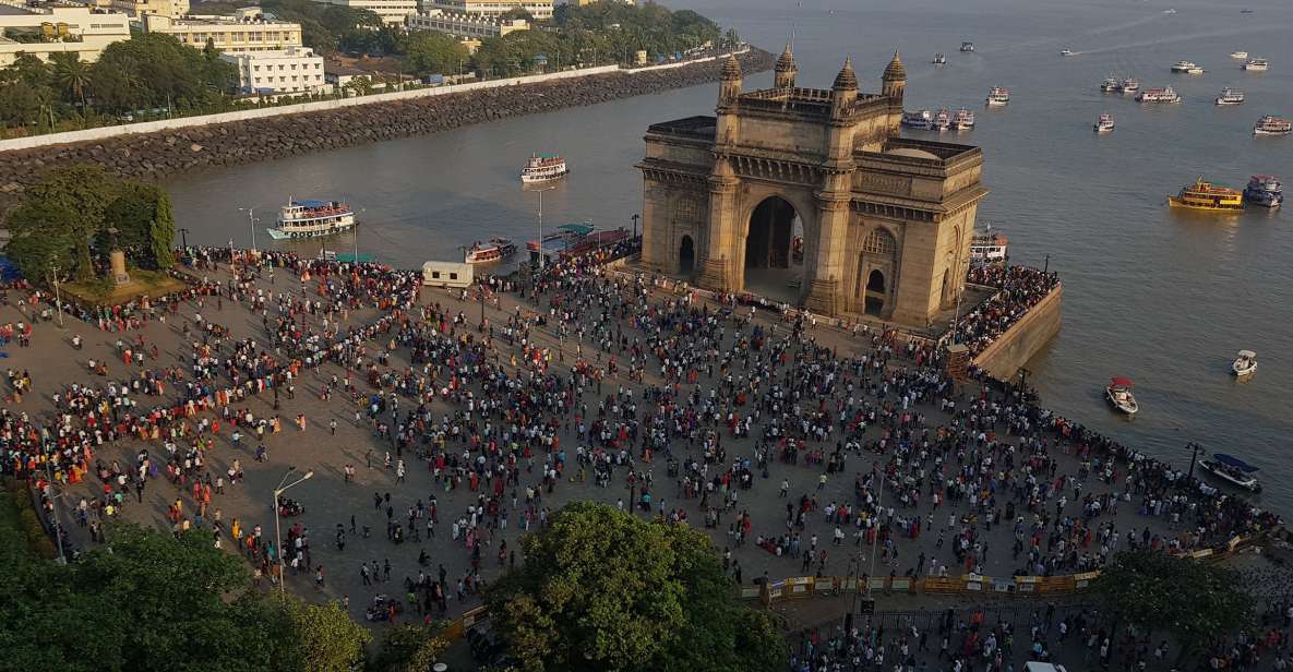 Mumbai: City Sightseeing and Bollywood Tour - Key Points