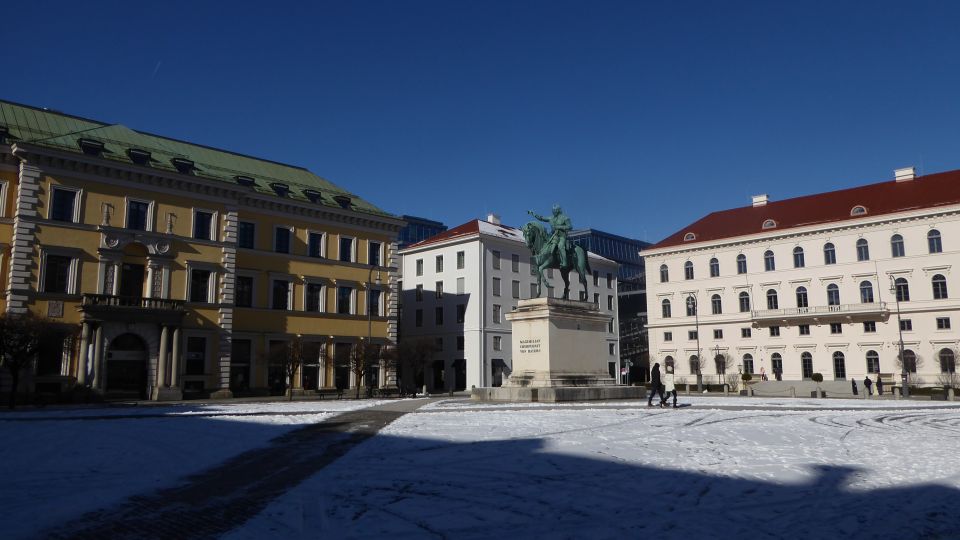 Munich: Historical Walking Tour Maxvorstadt With GEO Epoche - Key Points