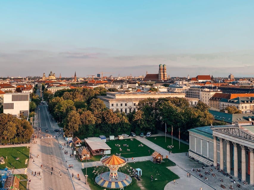 Munich Private Guided Walking Tour With Deutsche Museum - Key Points