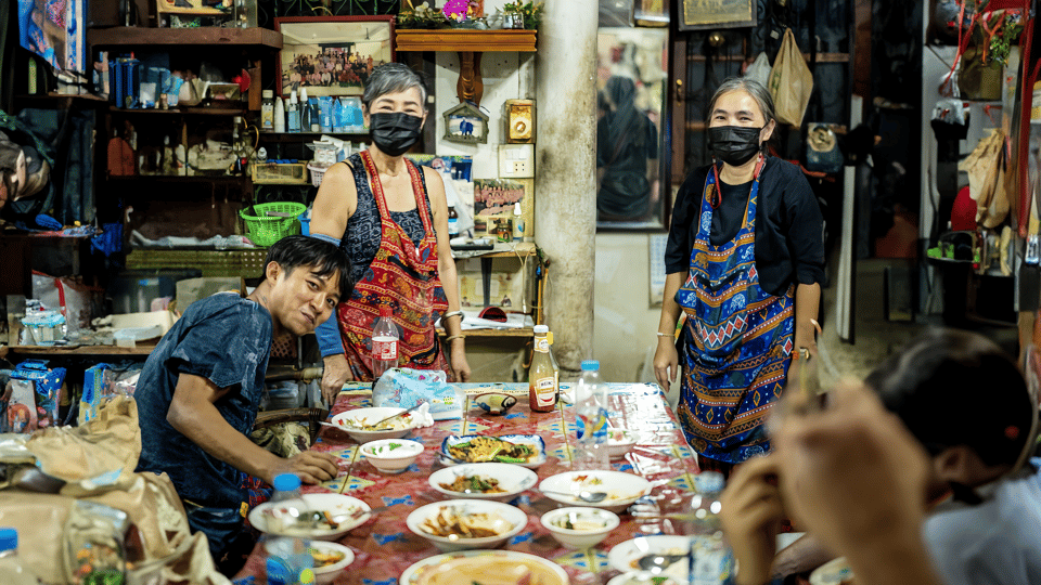 Must-try: Hidden Bangkok Bike and Food Tour - Exploring Hidden Bangkok