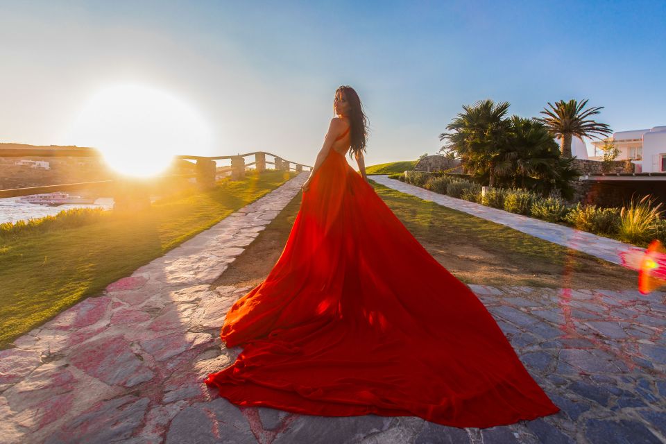 Mykonos: Private Photoshoot With Pro Fashion Photographer - Key Points