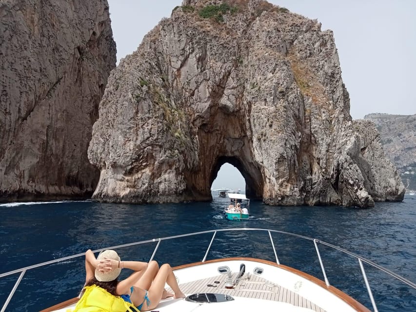 Naples: Capri Private Boat Tour - Key Points