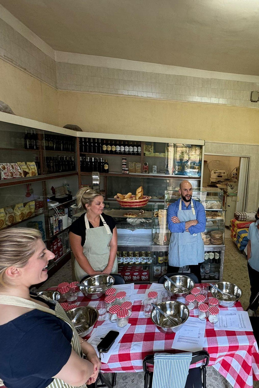 Naples, Italy: Baking Class in a Historical 1930s Panificio - Key Points