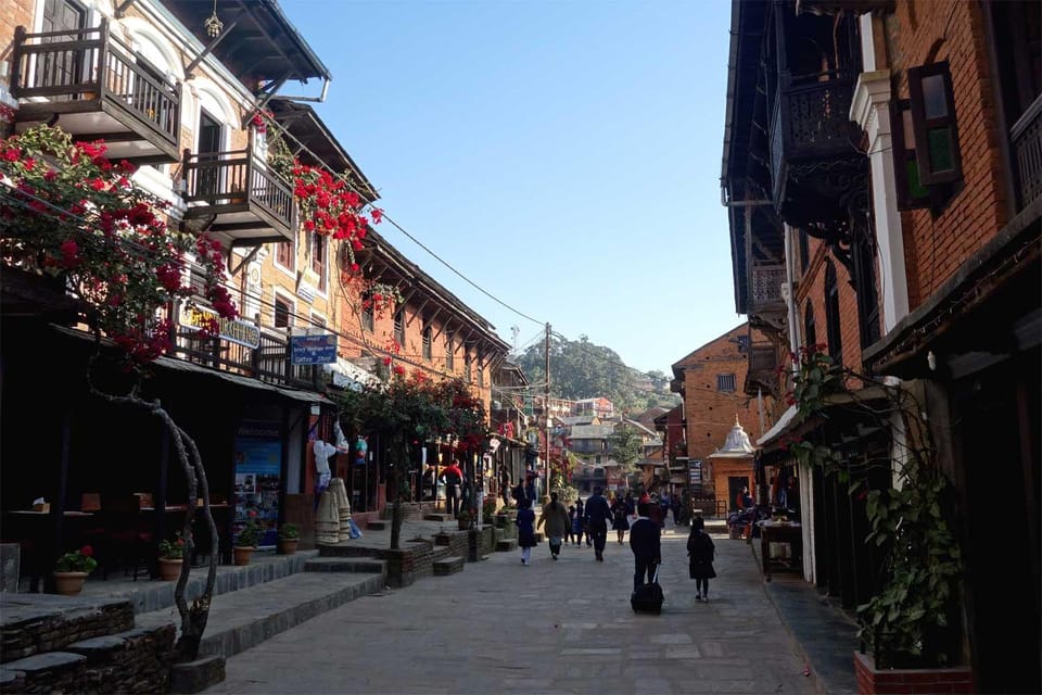 Nepal Tour : 7 Day Luxurious Kathmandu Pokhara & Chitwan - Key Points