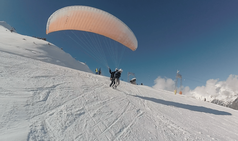 Neustift in Stubaital: Paragliding Tandem Flight - Safety Measures and Guidelines