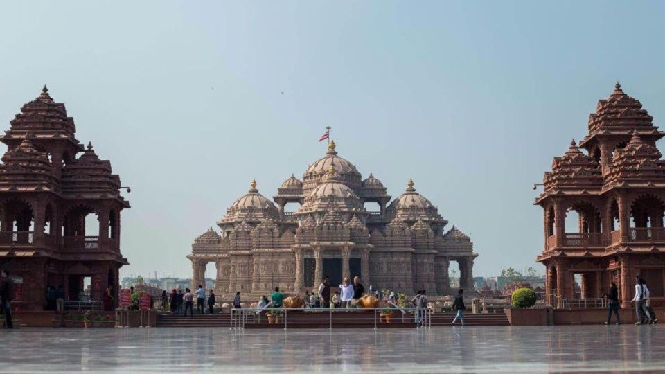 New Delhi: Akshardham Temple Tour With Water and Light Show - Key Points