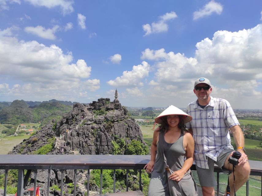 Ninh Binh Small Group Day Tour (Tam Coc - Hoa Lu - Hang Mua) - Key Points