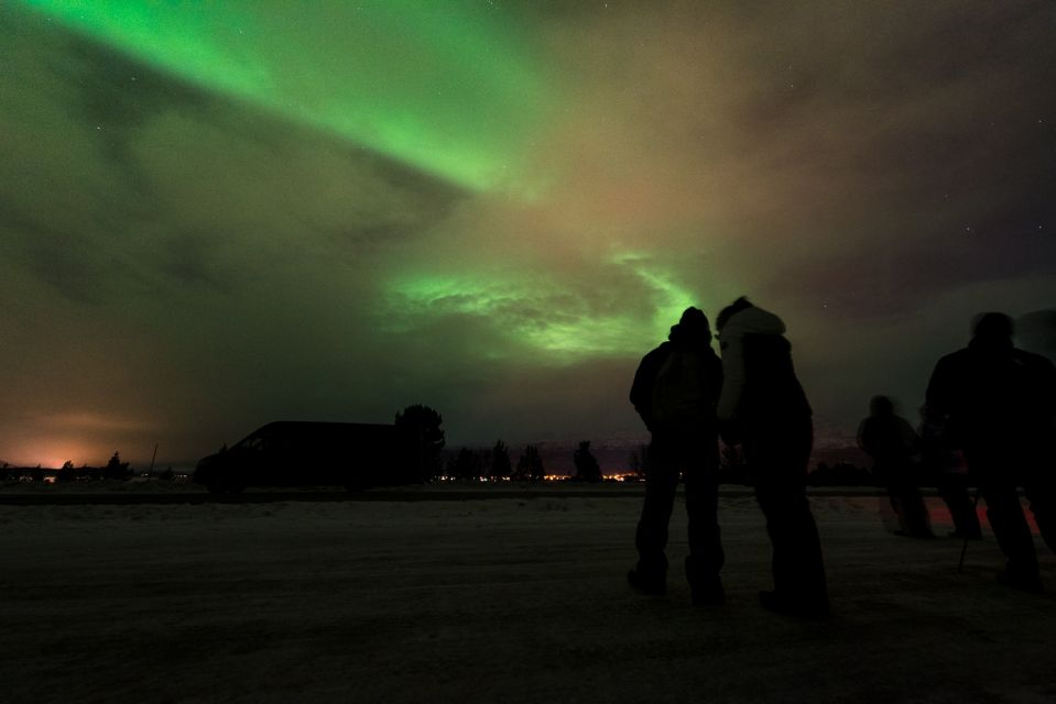 Northern Lights Tromsø - Small Group Tour With Local Guide - Good To Know