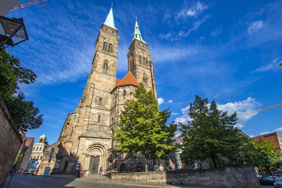 Nuremberg: 60 Minute Express Walk With a Local - Key Points