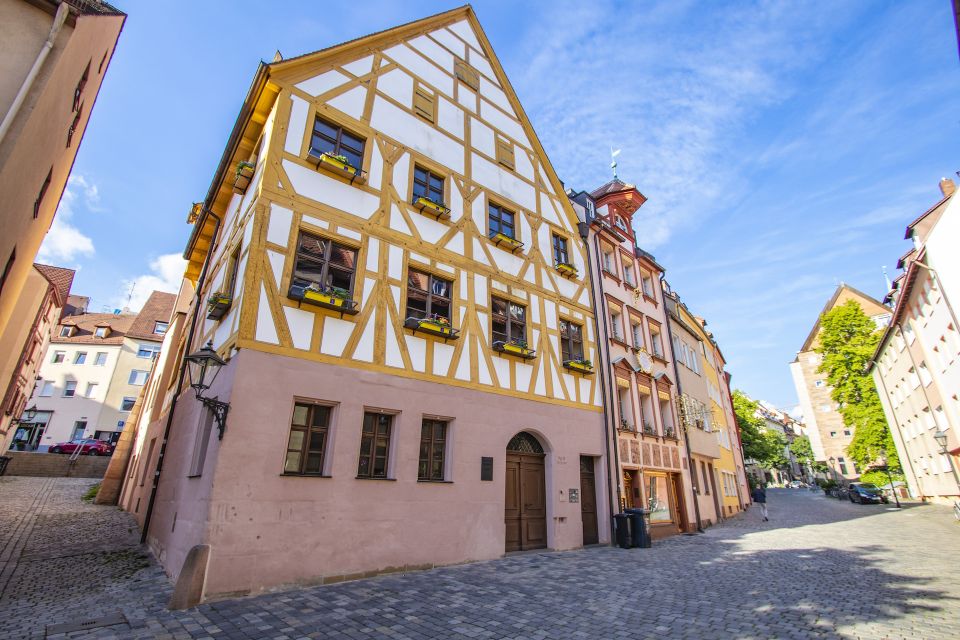 Nuremberg'S Art and Culture Revealed by a Local - Key Points