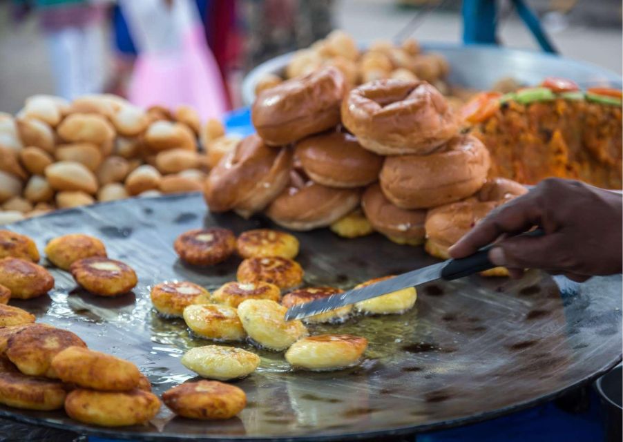 Old Delhi: Guided Street Food Tour With Cultural Highlights - Key Points