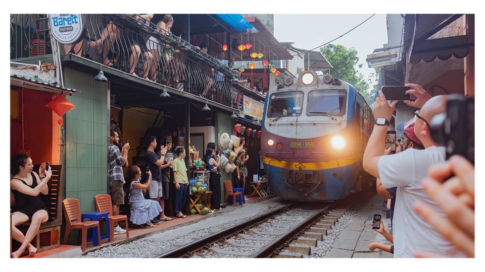 Old Quarter Street Food With Train Street - Key Points