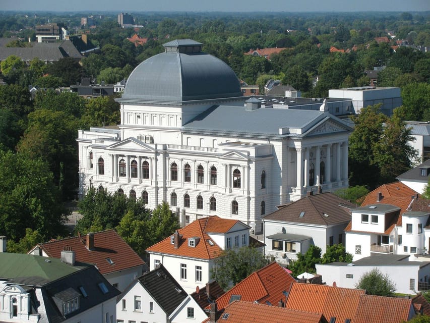 Oldenburg Private Guided Walking Tour - Key Points