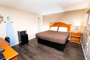 Oxford Inn - Amenities and Facilities