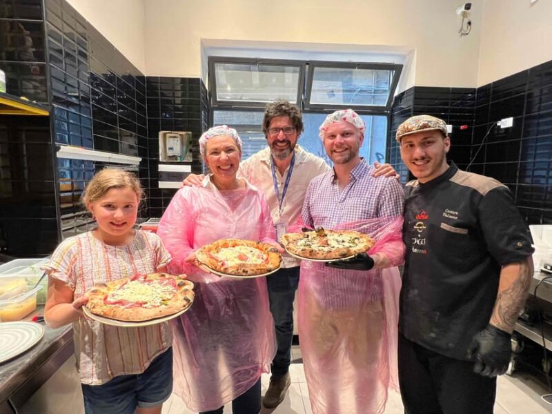 Palermo: Pizza Cooking Experience in Local Restaurant - Key Points