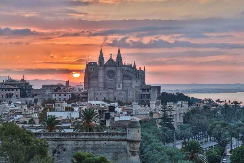 Palma De Mallorca: Private Custom Tour With a Local Guide - Key Points