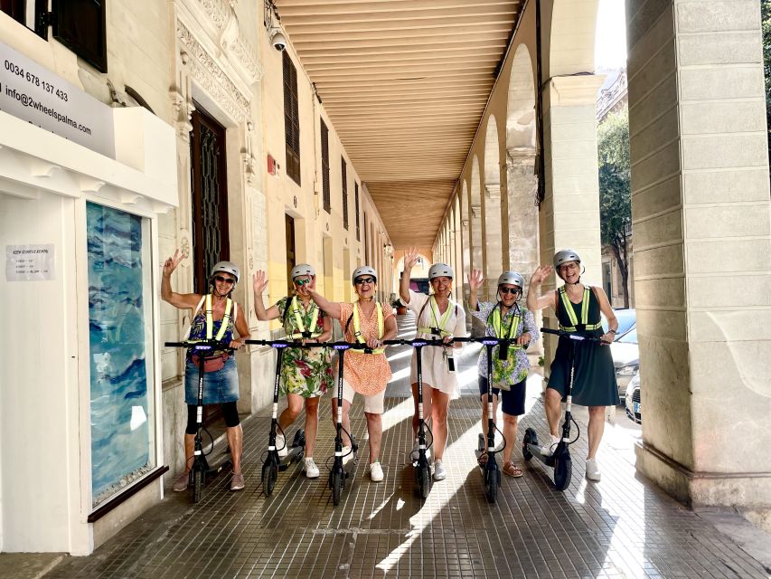 Palma: Guided 1.5 H City Tour on Electric Scooter - Key Points