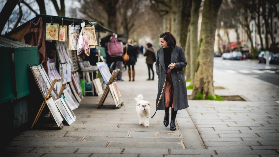 Paris: Cinematic and Fun Photoshoot With a Professional - Key Points