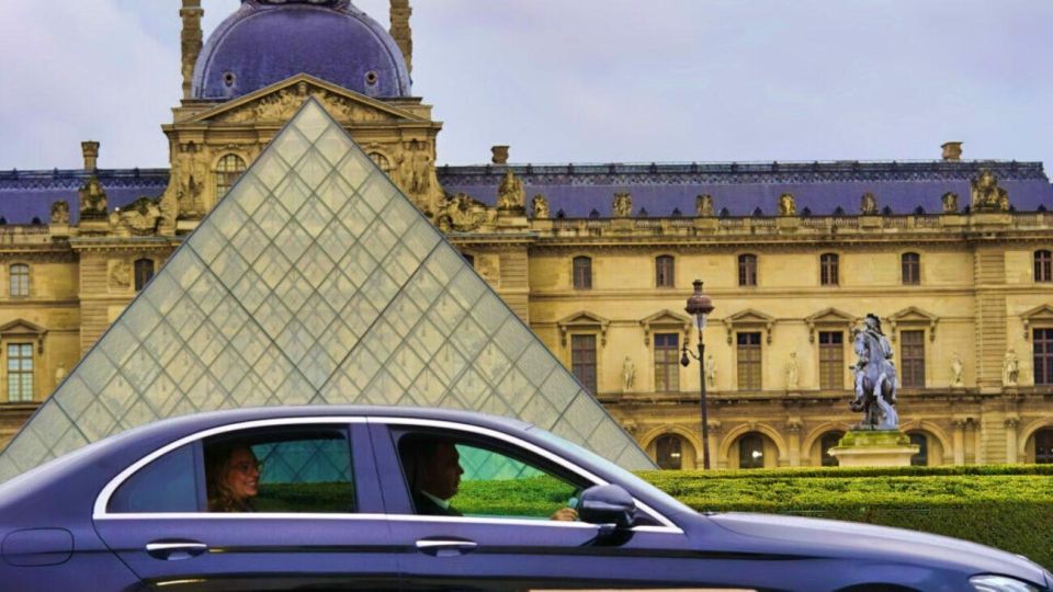 Paris Half-Day City Tour With a Private Driver - Key Points