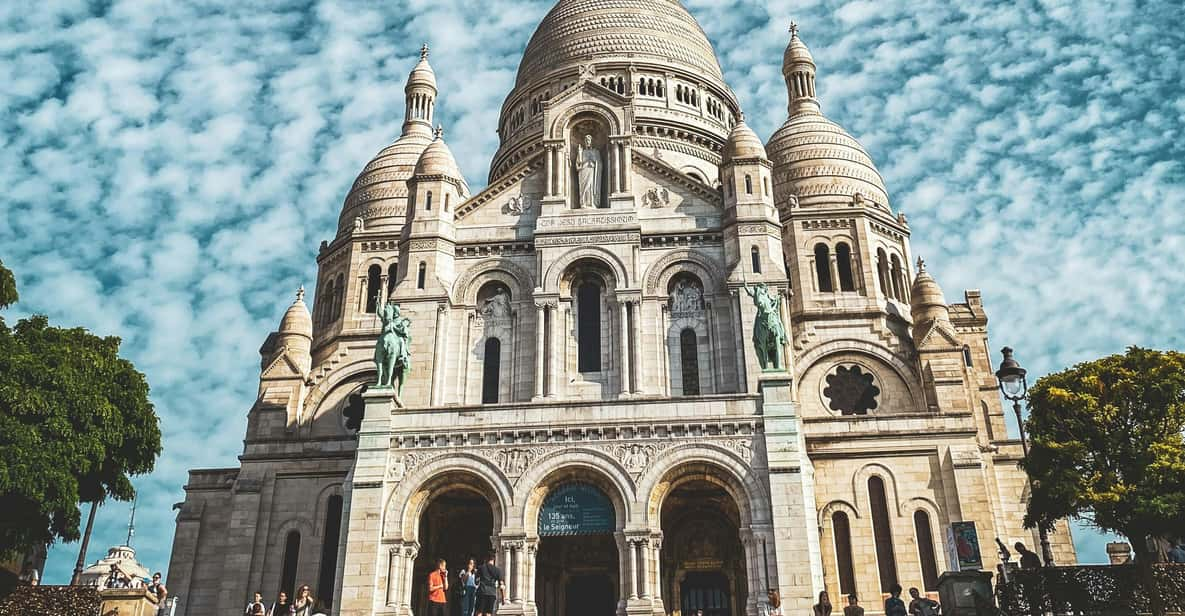 Paris: Montmartre Guided Walking Tour & Sacré-Cœur Dome - Key Points