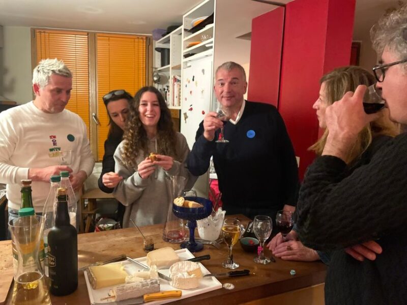 Paris: Unique Cabaret Concert & Dinner in Artist's Studio - Key Points
