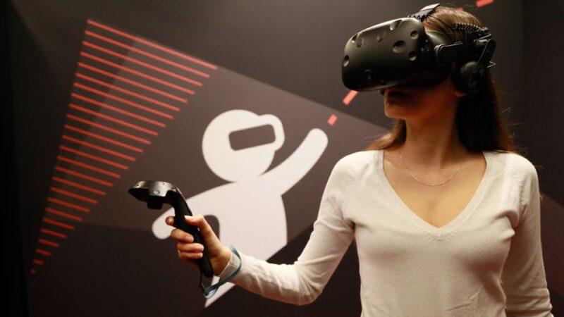 Paris: Virtual-Reality Escape Room Adventure - Key Points