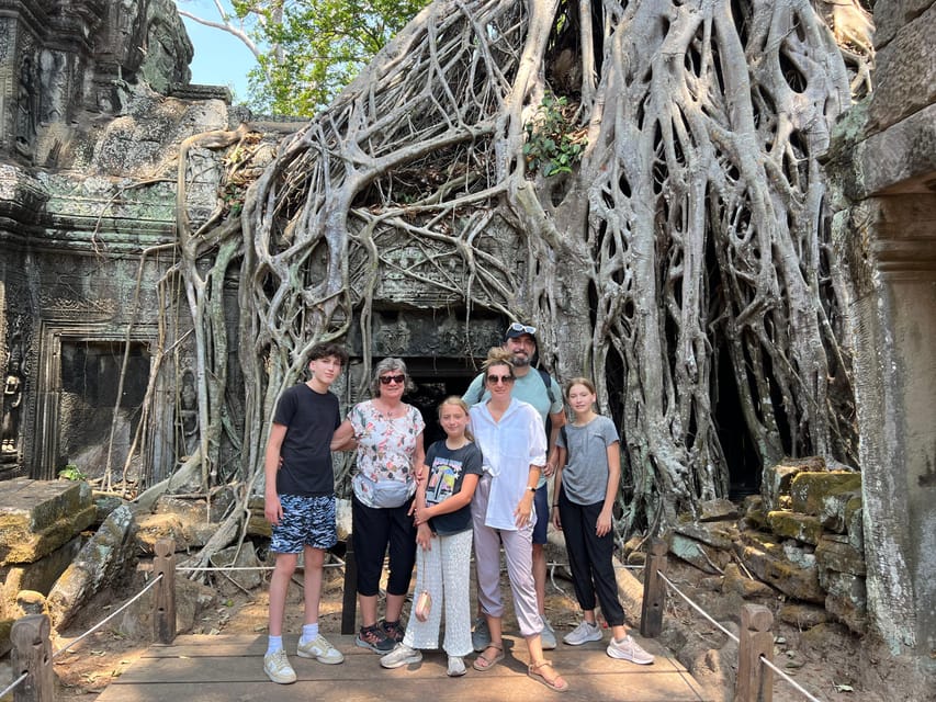 Personalize Angkor Wat Sunrise Tour With Breakfast and Lunch - Good To Know