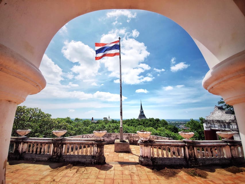 Petchaburi Temples & Royal Palace - Small Join Group Tour - Key Points