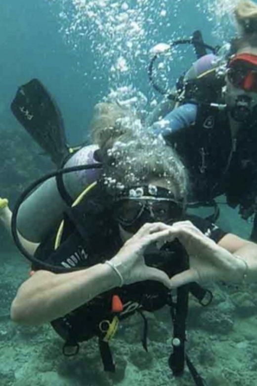 Phi Phi: Scuba Diving With Portuguese Speaking Instructor - Instructor and Experience