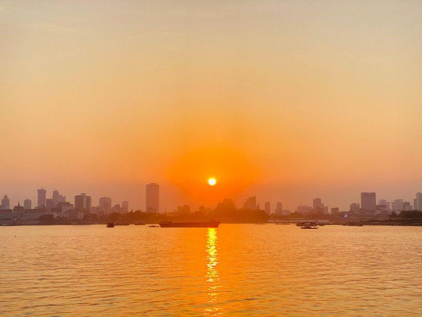 Phnom Penh Full Day Tour Including Sunset Mekong River Boat - Good To Know