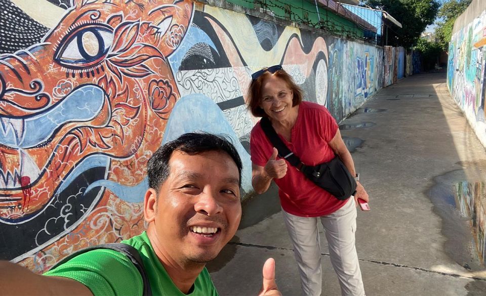 Phnom Penh: Morning Foodie & Street Art Tour by Tuk-Tuk - Good To Know