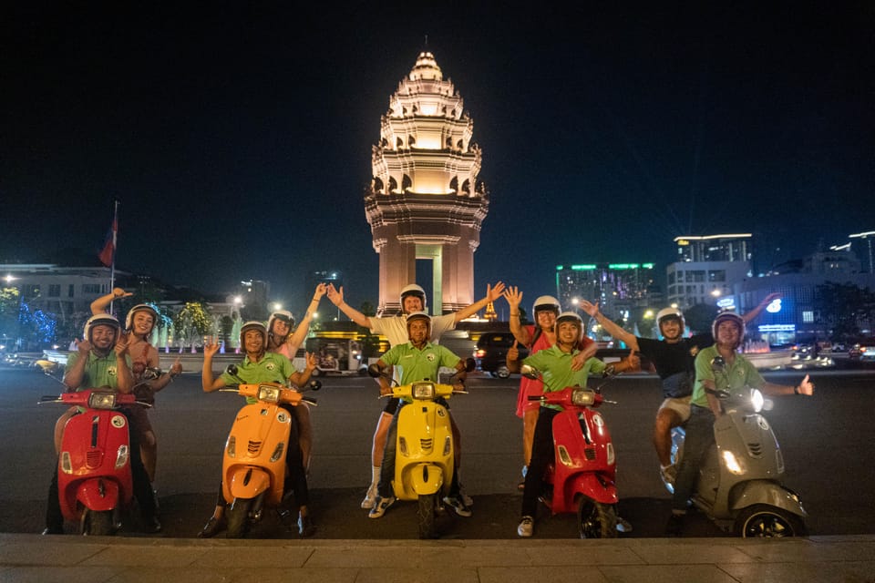 Phnom Penh Night Foodie Vespa Tour - Good To Know