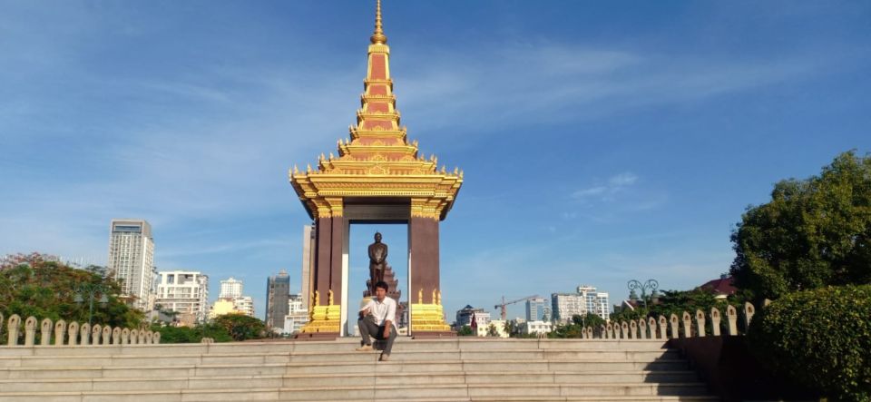 Phnom Penh: Private City Tour by Tuk-Tuk With 10 Highlights - Good To Know