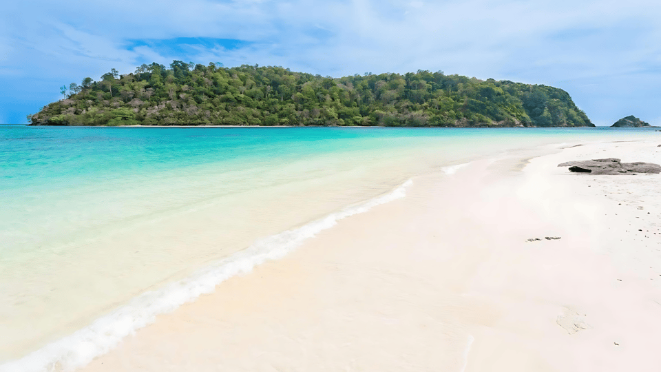 Phuket: Koh Rok and Koh Haa Islands (Queen of Andaman) - Key Points