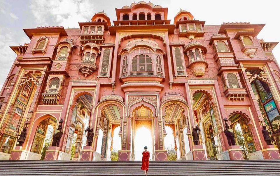 Pink City Captures: a Photographic Journey Through Jaipurs - Key Points