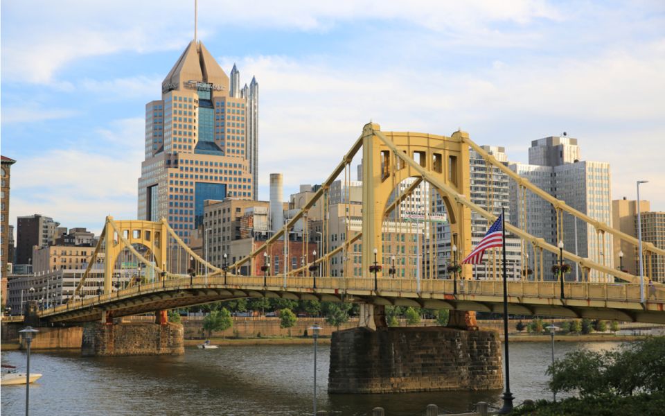 Pittsburgh: Historic Downtown City Exploration Game - Key Points