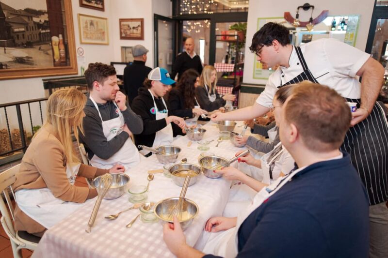 Pizza Cooking Class in Rome - Piazza Navona - Key Points