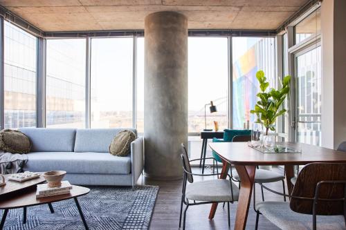 Placemakr Premier SoBro - Good To Know